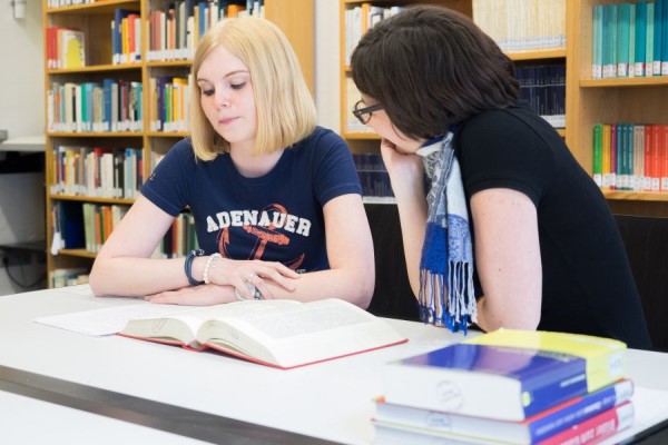 Symbolfoto Sprachliche Kompetenz