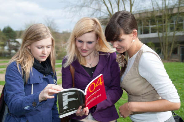 Symbolfoto Sprachliche Kompetenz